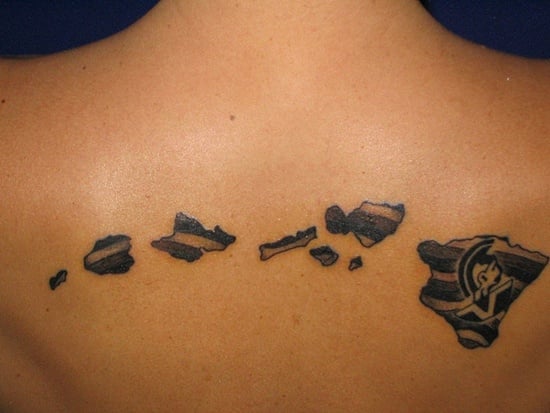 Hawaiian islands in a simple and beautiful way. This tattoo is simple 