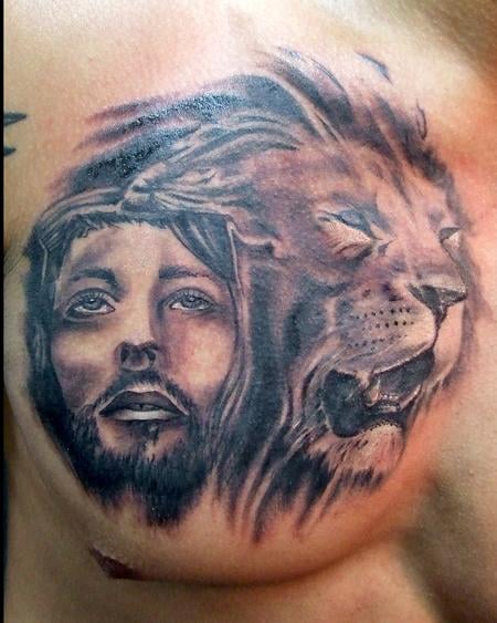 jesus-and-lion-tattoo designs-on-chest