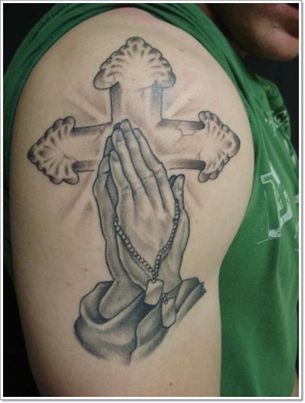  praying hand tattoo 