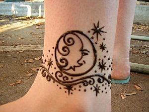 classic henna tattoo on ankle