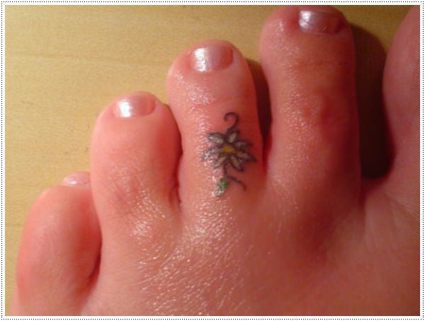  small-flower tattoos-11 