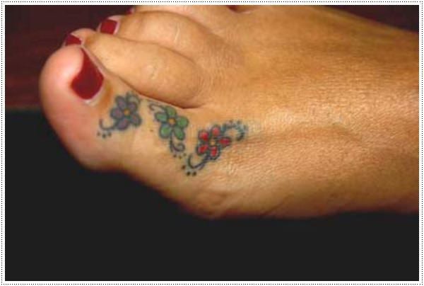  small-flower tattoos-13 