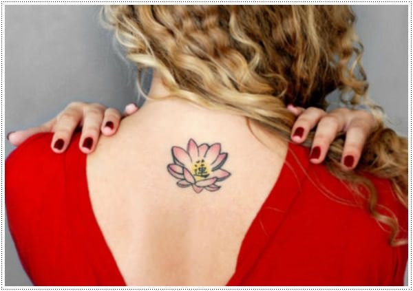  small-flower tattoos-8 