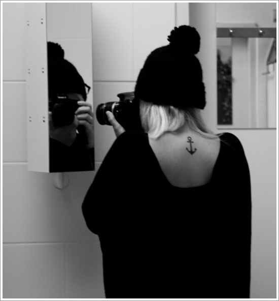 Anchor Tattoo Meaning and Designs (29)