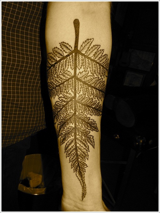 Leaf tattoo design, idea 1