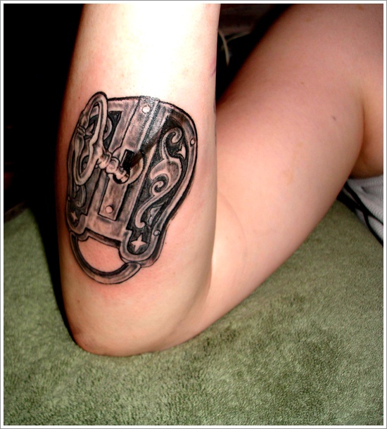 The lock and key tattoo motifs design, idea 24