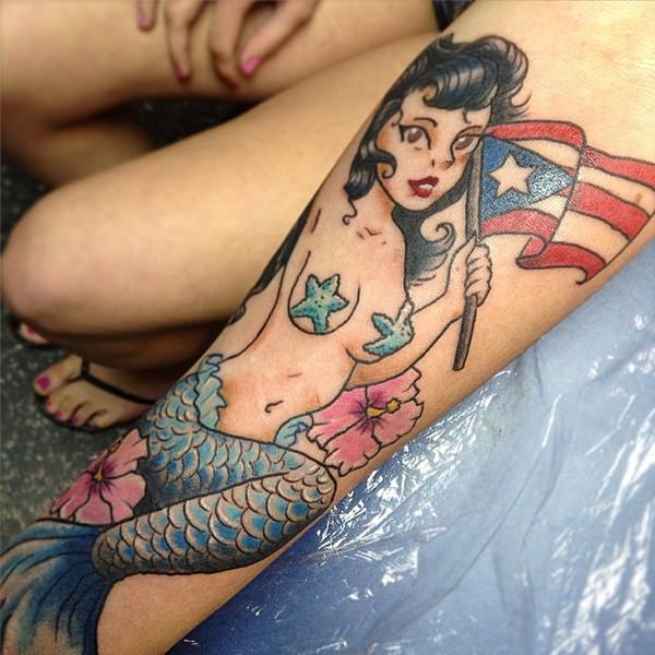 Beautiful examples of mermaid tattoos design, idea 27