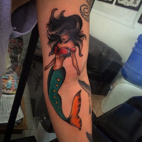 Beautiful examples of mermaid tattoos design, idea 37