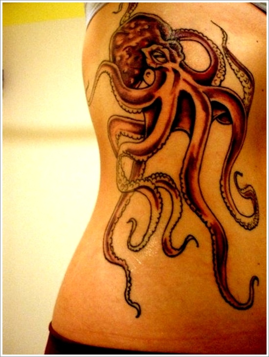 Tattoos featuring squid or octopus in design, idea 16