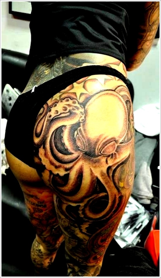Tattoos featuring squid or octopus in design, idea 8