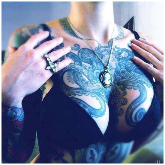 Tattoos featuring squid or octopus in design, idea 18
