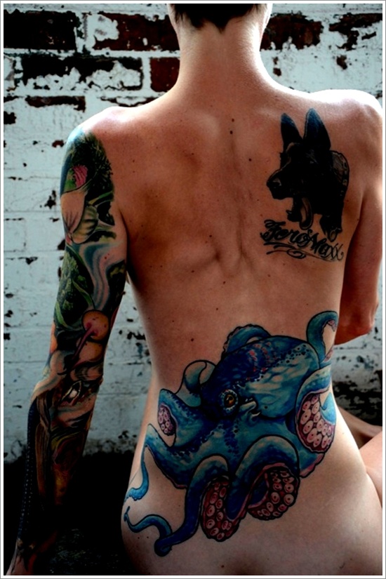 Tattoos featuring squid or octopus in design, idea 32