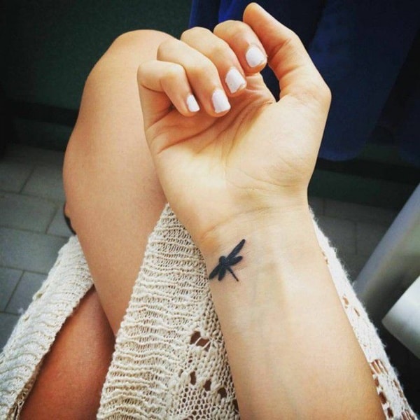 Cute and sexy dragonfly tattoo design, idea 60