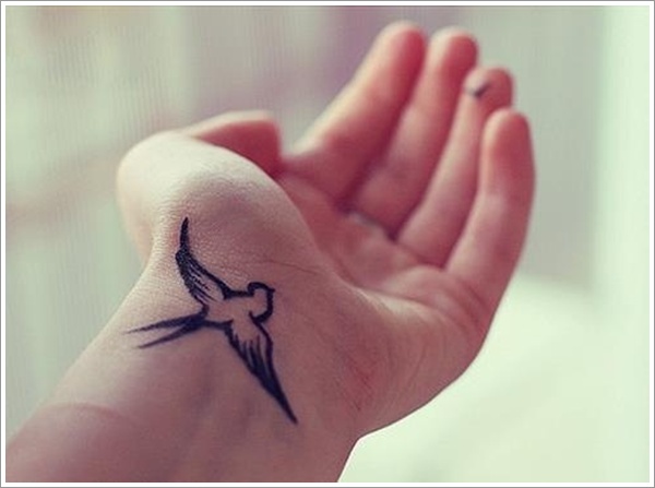 Sweet and meaningful swallow tattoos design, idea 10