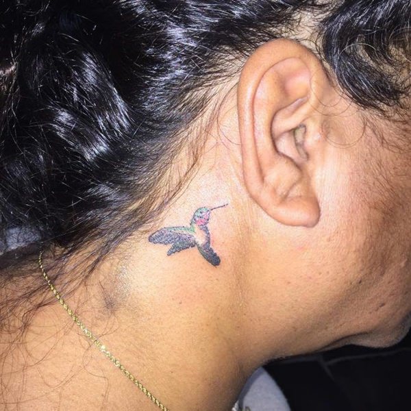 Stunning hummingbird tattoo design, idea 38