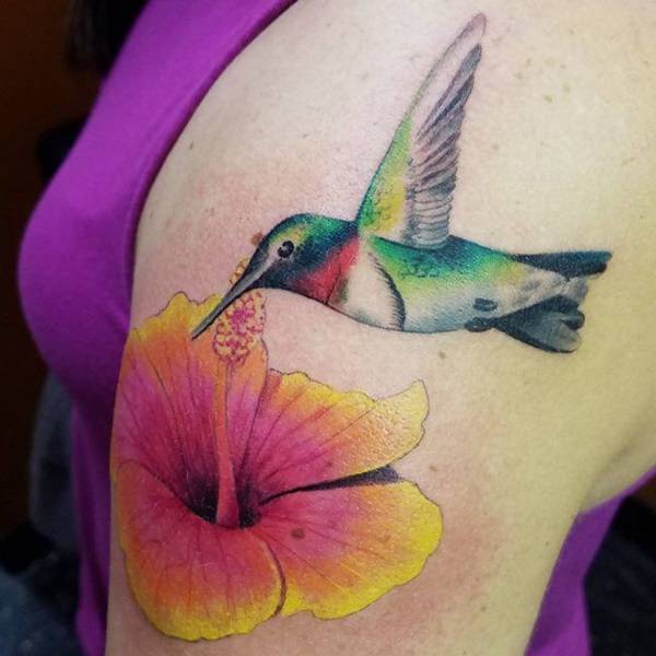 Stunning hummingbird tattoo design, idea 51
