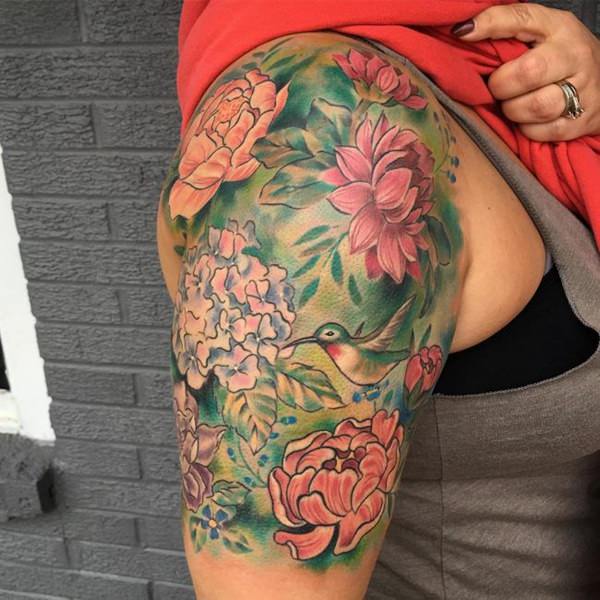 Stunning hummingbird tattoo design, idea 52