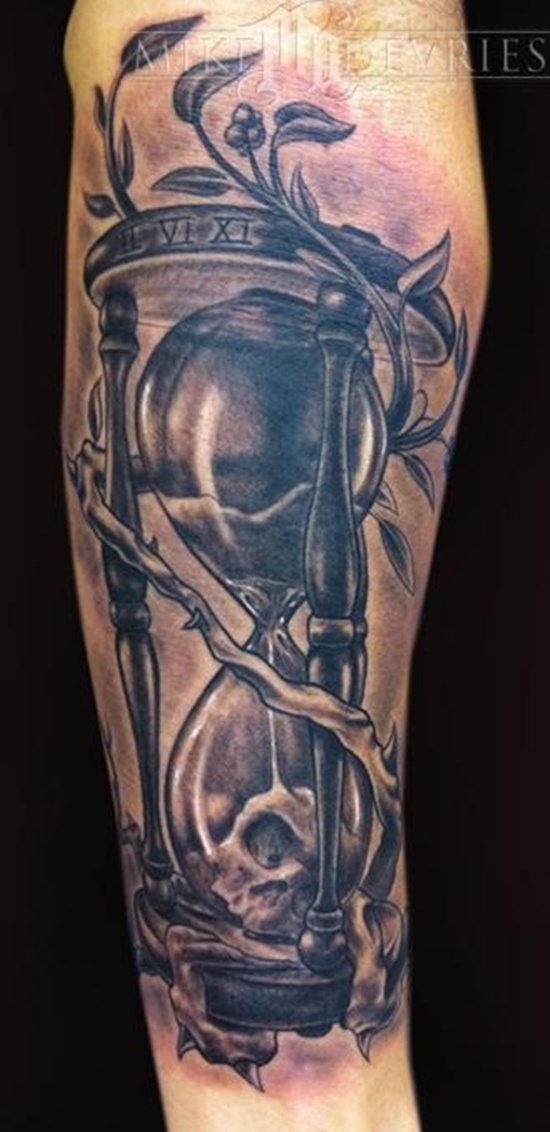 Hourglass tattoo design, idea 17