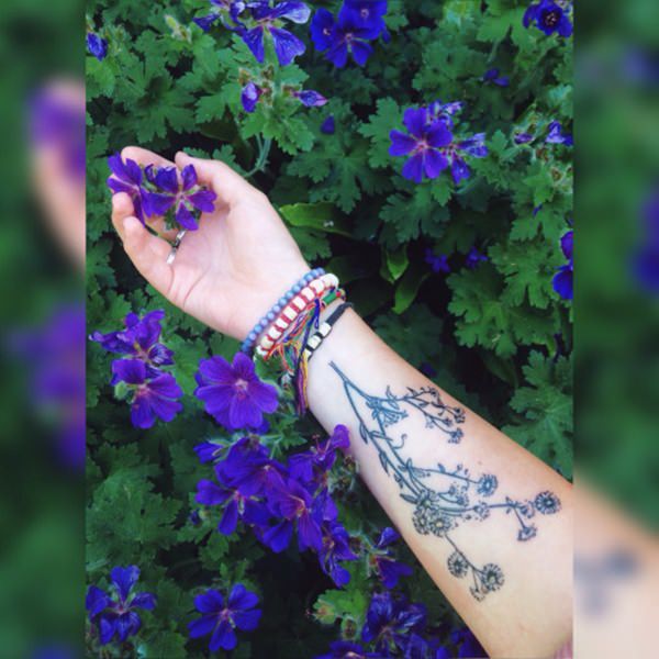 Daisy tattoos design, idea 50