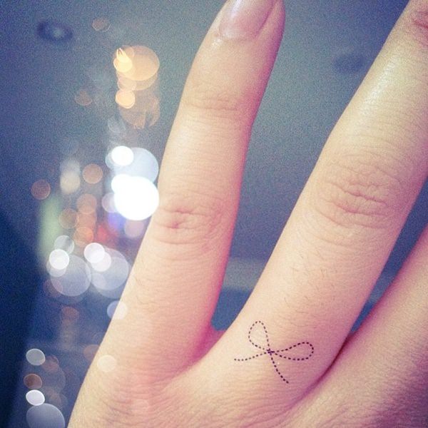 Bow tattoo design, idea 9