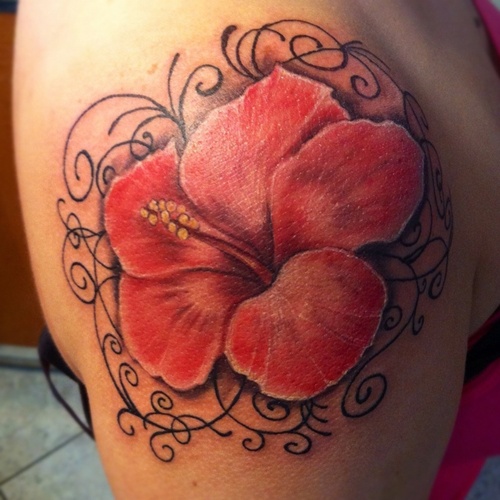 Tattoos with the hibiscus flower in their design, idea 11