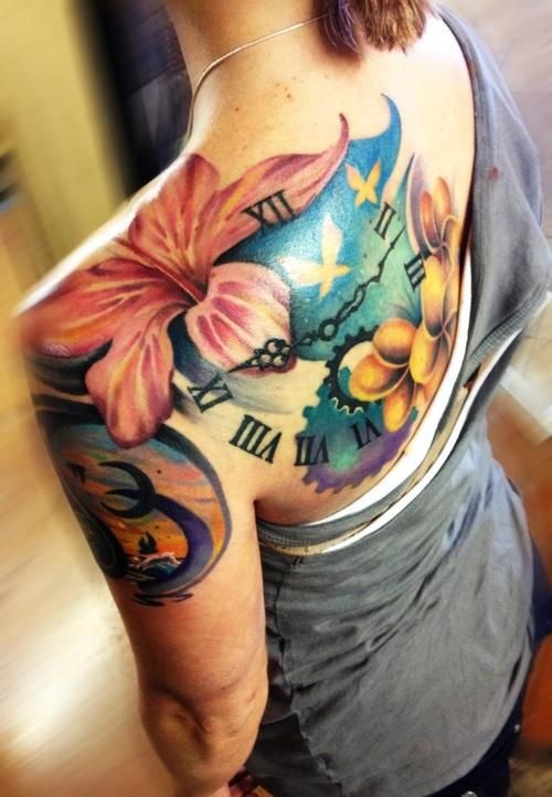 Tattoos with the hibiscus flower in their design, idea 15