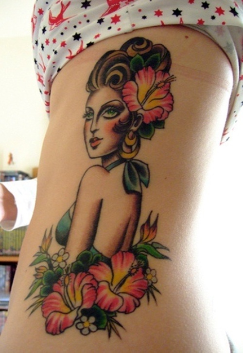 Tattoos with the hibiscus flower in their design, idea 3