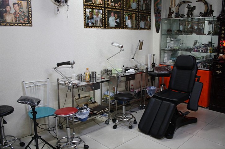 Worlds top rated tattoo shops design, idea 1