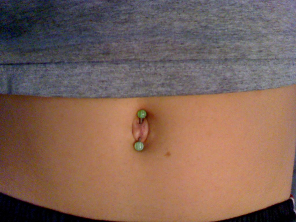 Belly button piercing design, idea 3