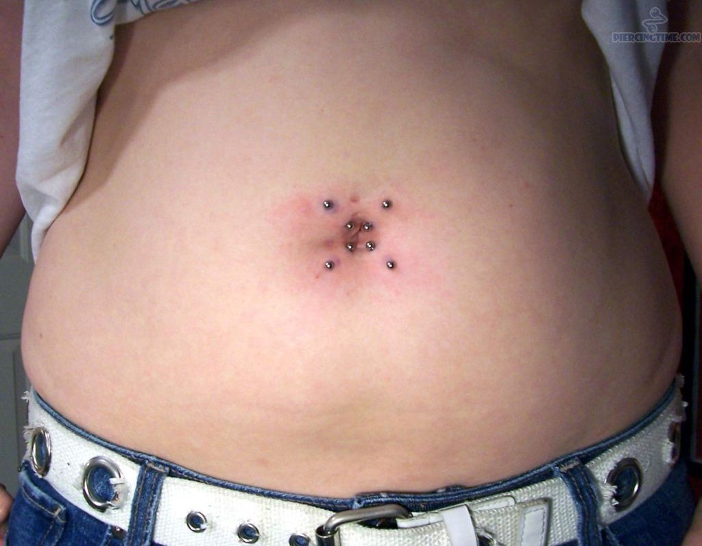 surface-stomach-belly-button-piercing