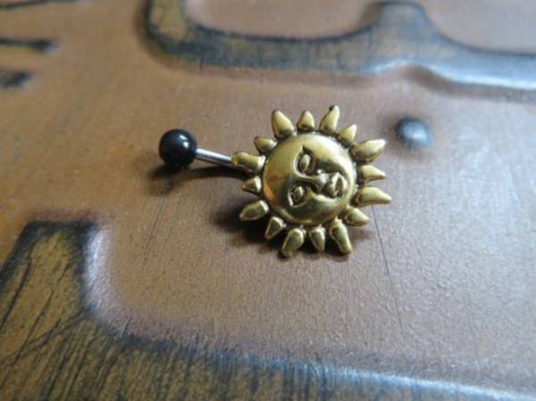 Belly button piercing design, idea 3