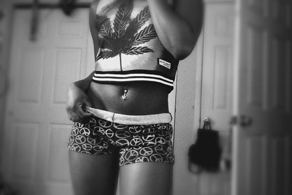 Belly button piercing design, idea 21