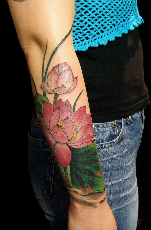 Awesome lotus flower tattoo design, idea 26