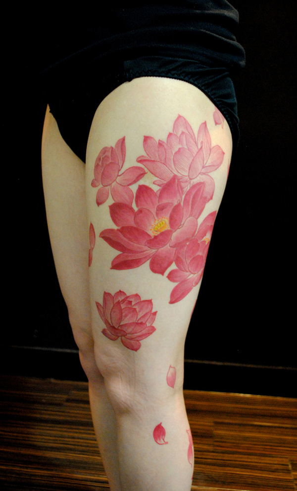 Awesome lotus flower tattoo design, idea 25