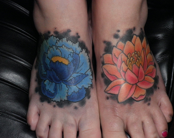 Awesome lotus flower tattoo design, idea 27