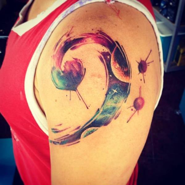 Magnificent shoulder tattoo design, idea 26