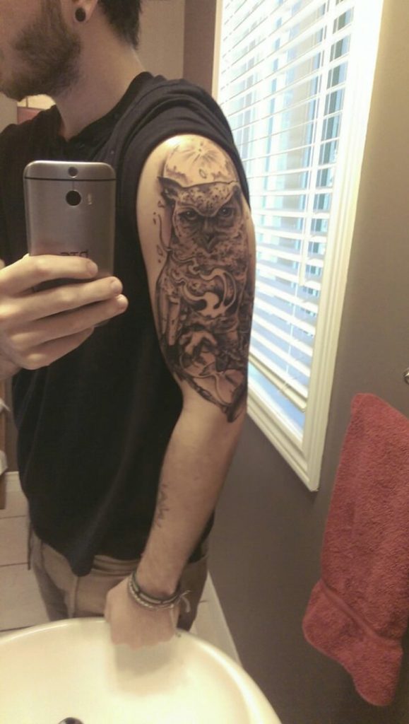 Magnificent shoulder tattoo design, idea 37