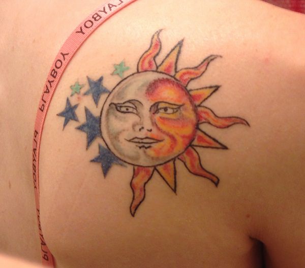 Magnificent shoulder tattoo design, idea 51