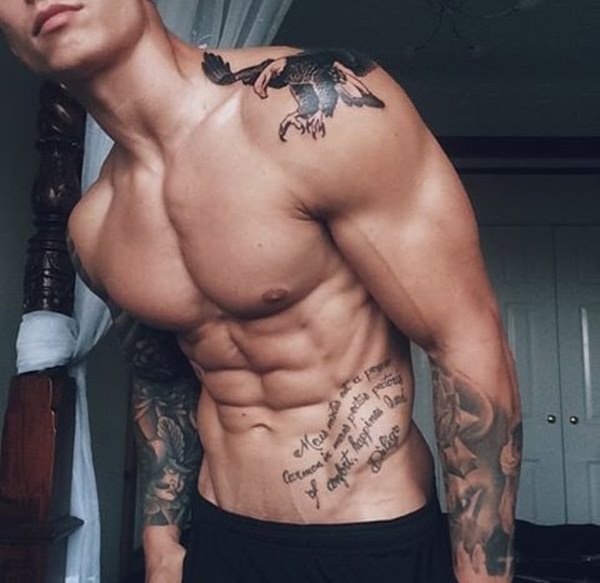 Magnificent shoulder tattoo design, idea 53