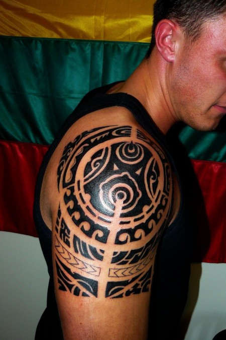 Eye catching polynesian tattoo design, idea 23
