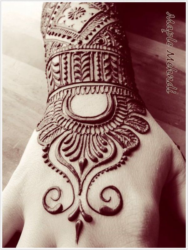 Fantastic henna tattoo design, idea 32