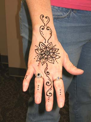Fantastic henna tattoo design, idea 31
