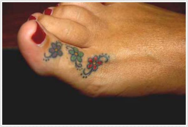 Small tattoos for girls cute design, idea 9