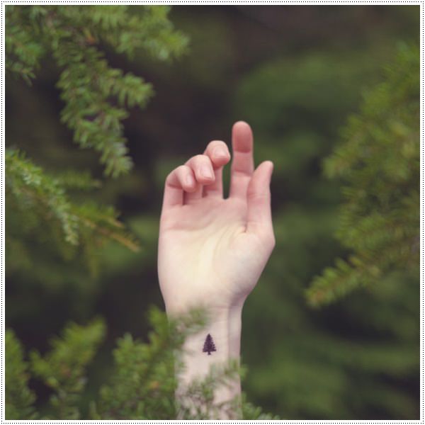 Small tattoos for girls cute design, idea 8