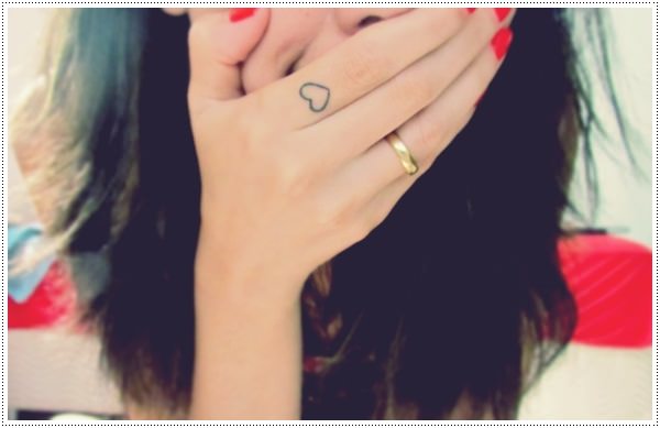 Small tattoos for girls cute design, idea 37