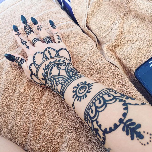 Fantastic henna tattoo design, idea 68
