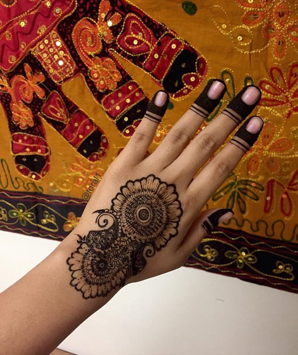 Fantastic henna tattoo design, idea 72