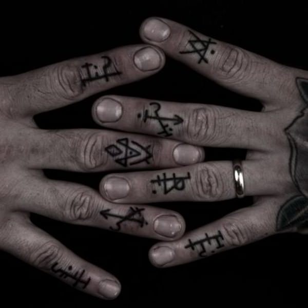 Finger tattoo design, idea 49