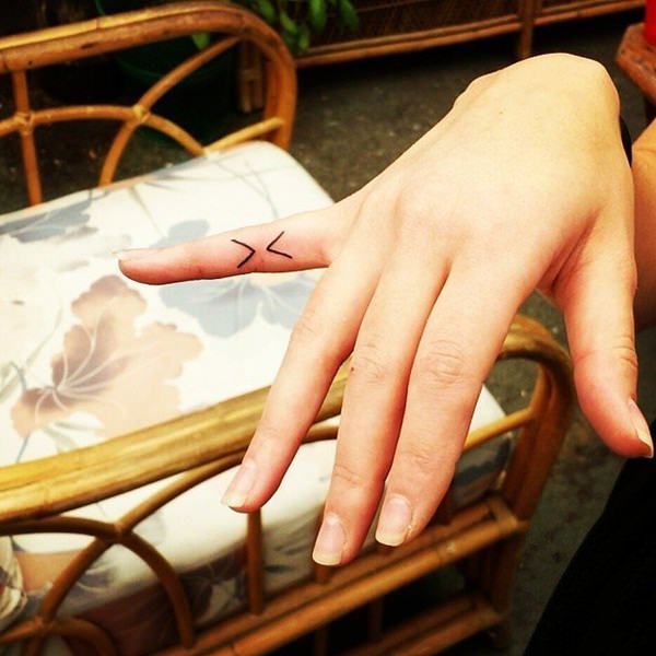 Small tattoos for girls cute design, idea 89