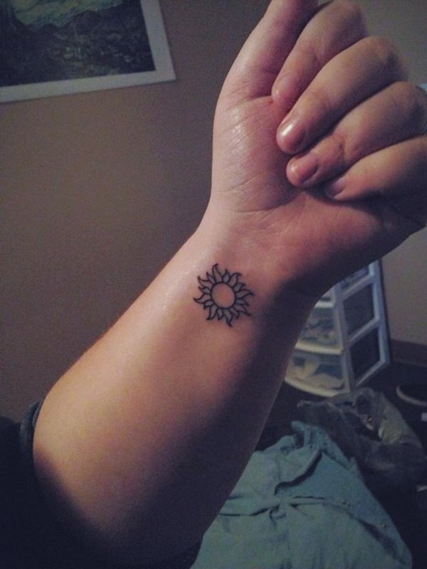 Sunflower tattoo design, idea 33